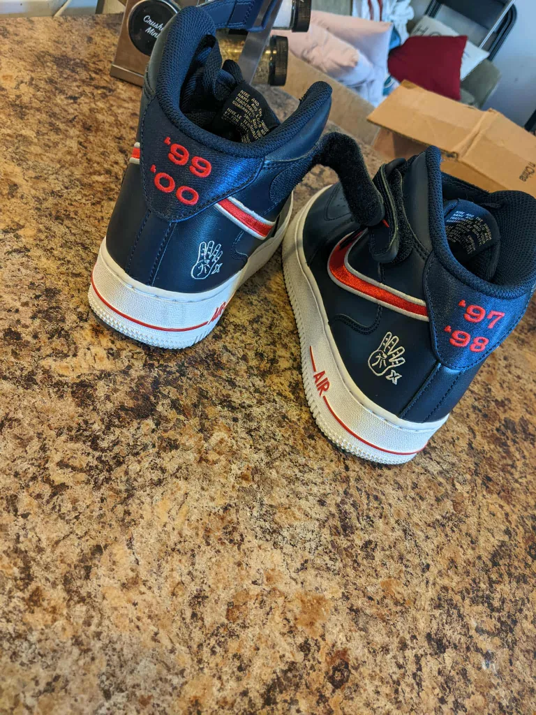 Nike Air Force 1 High '07 Shoes - US 8 image indicator(3)