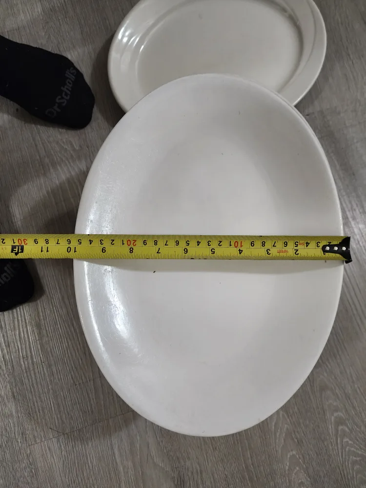 White Dinner Plates 13 Pcs image indicator(3)