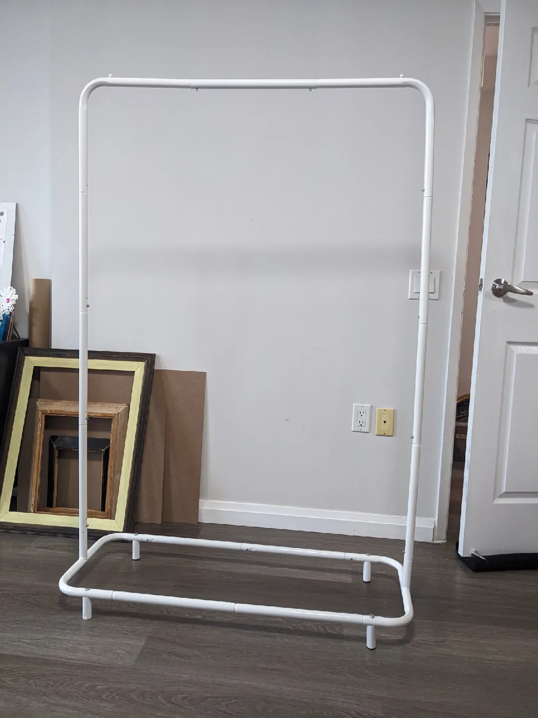 White Metal Clothes Rack thumbnail