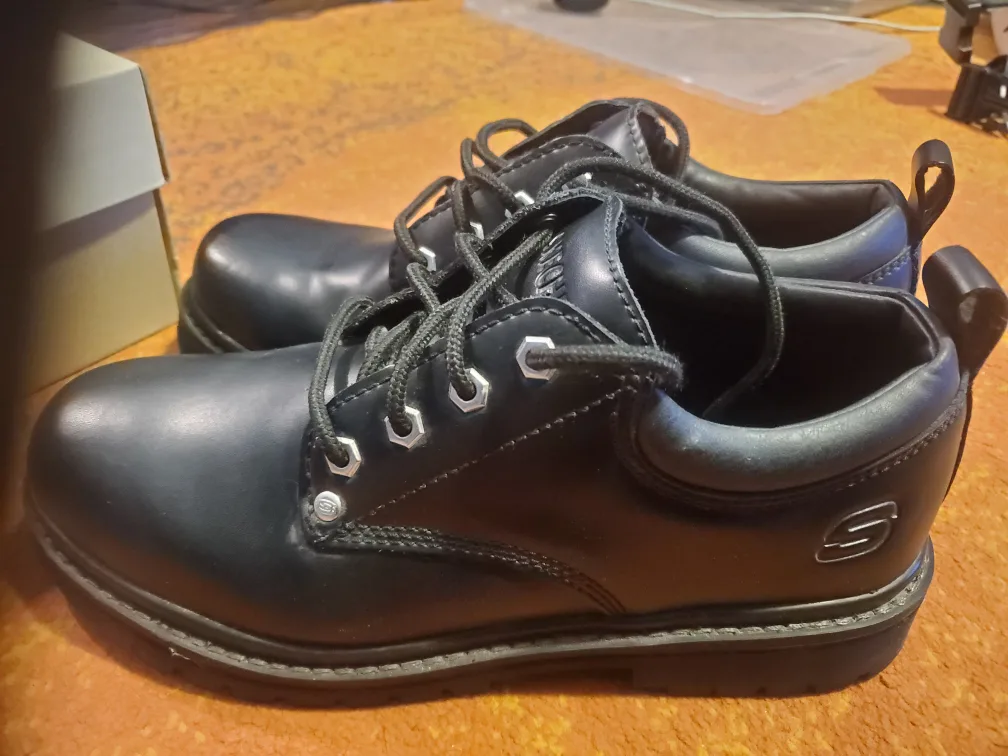 Sketchers New. size 9 men's/10.5 women's thumbnail