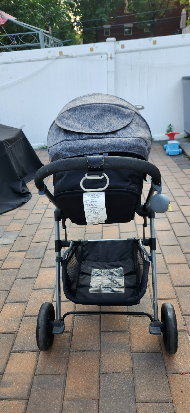 Evenflo Stroller - Great Condition! - photo 3