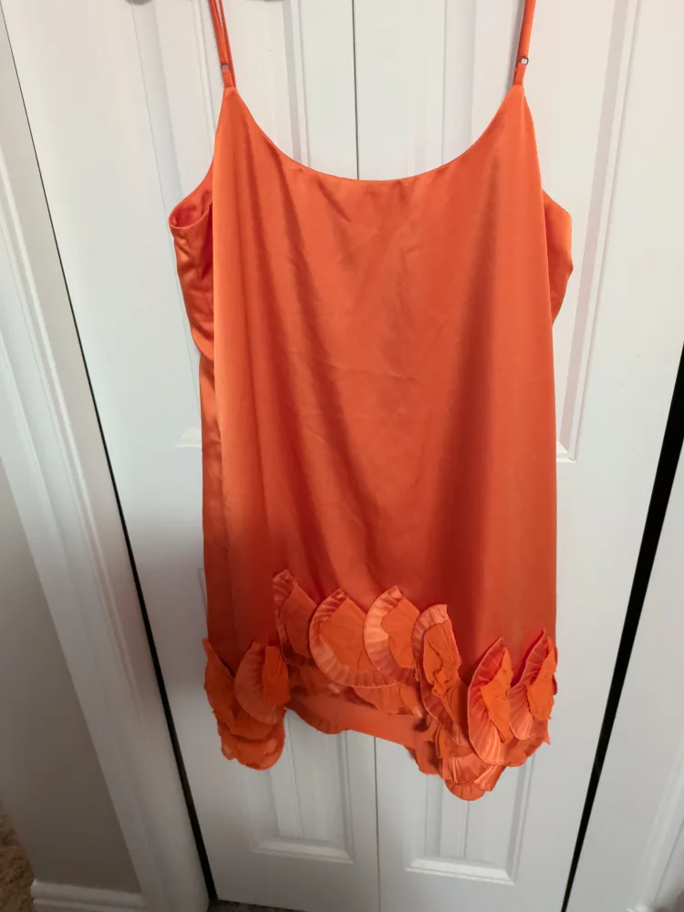 BCBGMAXAZRIA Orange Dress - Size L image indicator(2)