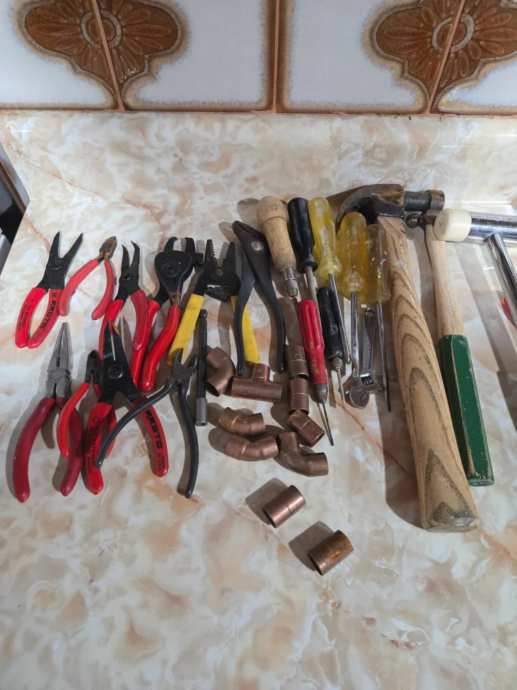 Variety of Used Hand Tools thumbnail