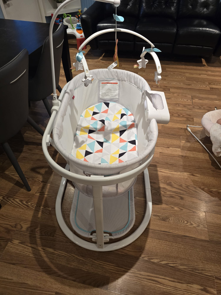 baby bassinet, bedside bassinet crib and momcozy pump - photo 3