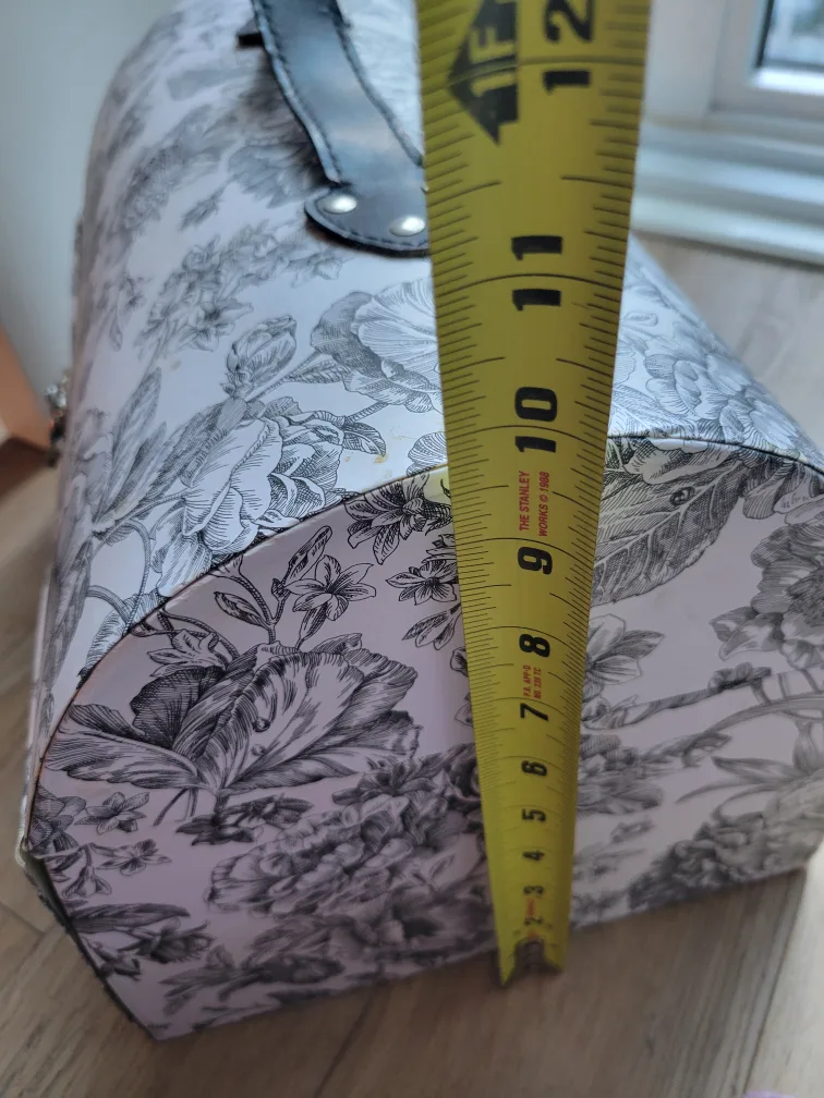 Floral Patterned Storage Trunk image indicator(6)