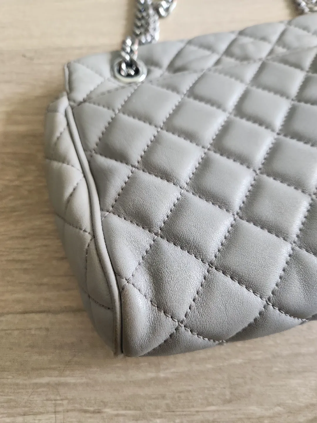 Michael Kors Grey Quilted Shoulder or Crossbody Bag image indicator(7)