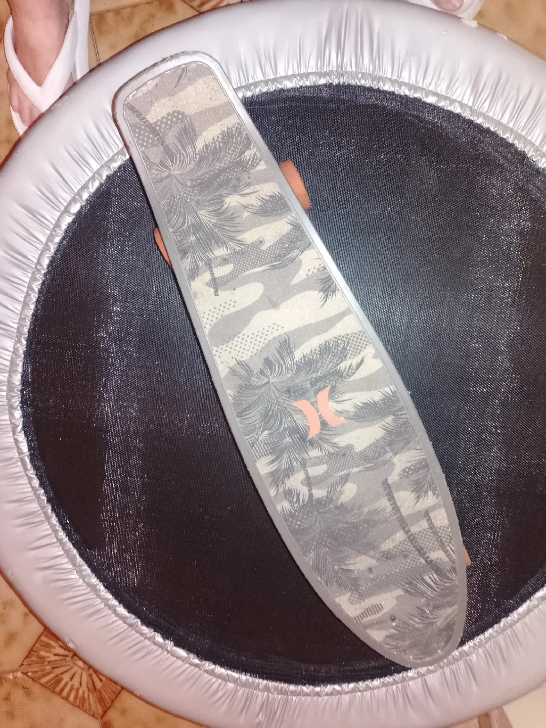 Hurley Skateboard (Solid and Stable) - Grey Camo Design thumbnail