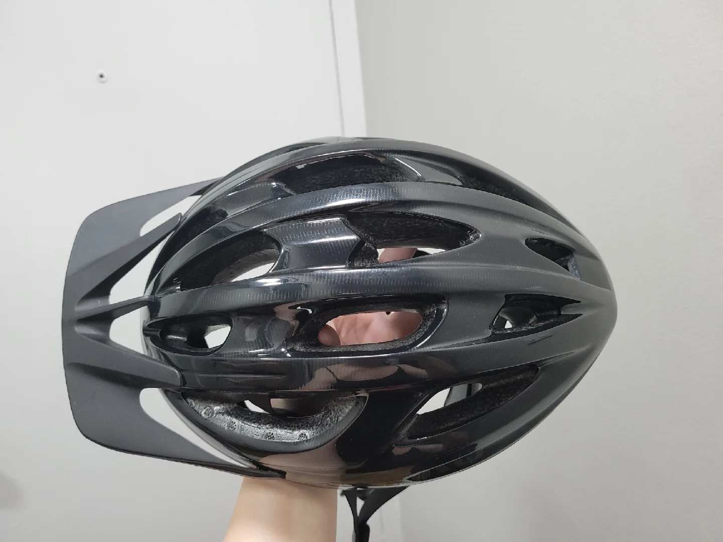 Giro Bike Helmet - Black image indicator(5)