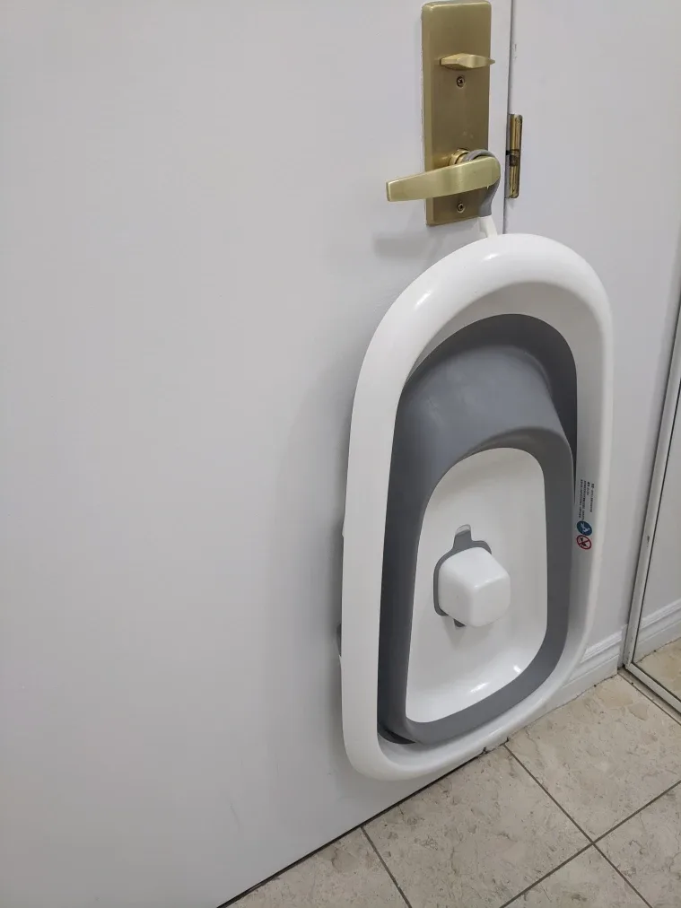 Collapsible Baby Bathtub image indicator(4)