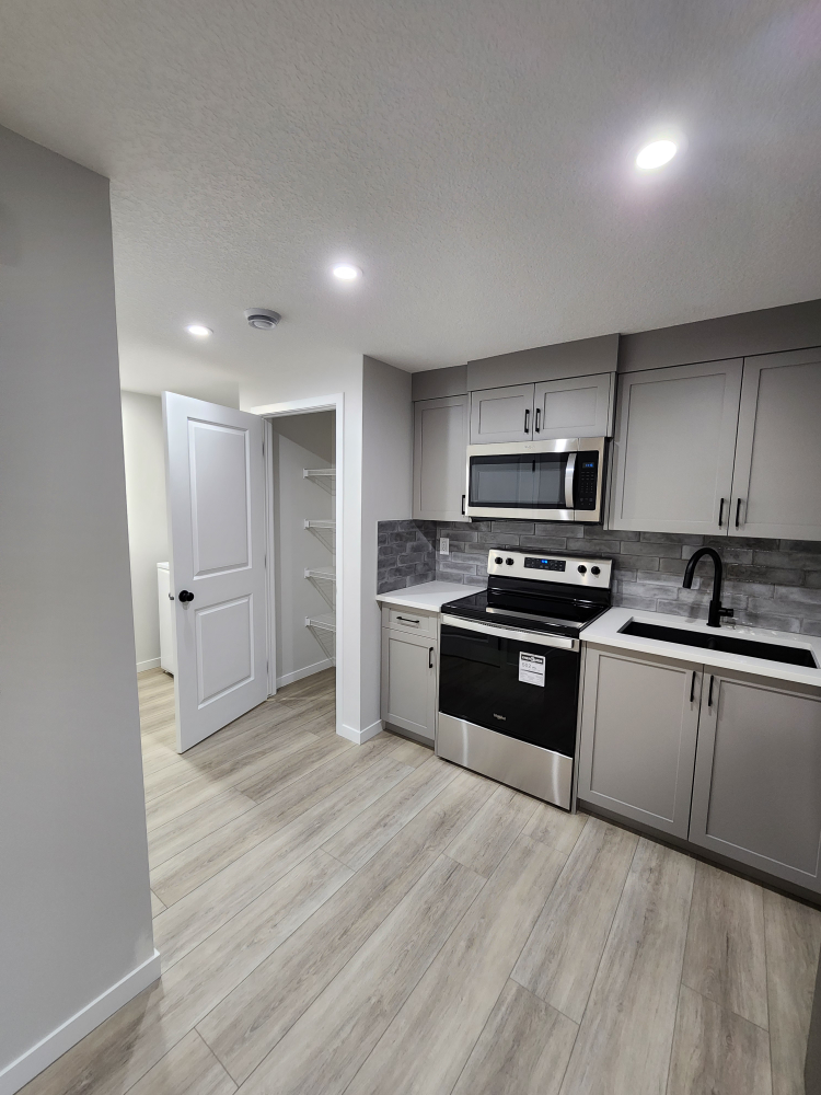 2 Bedroom Basement for Rent - photo 2