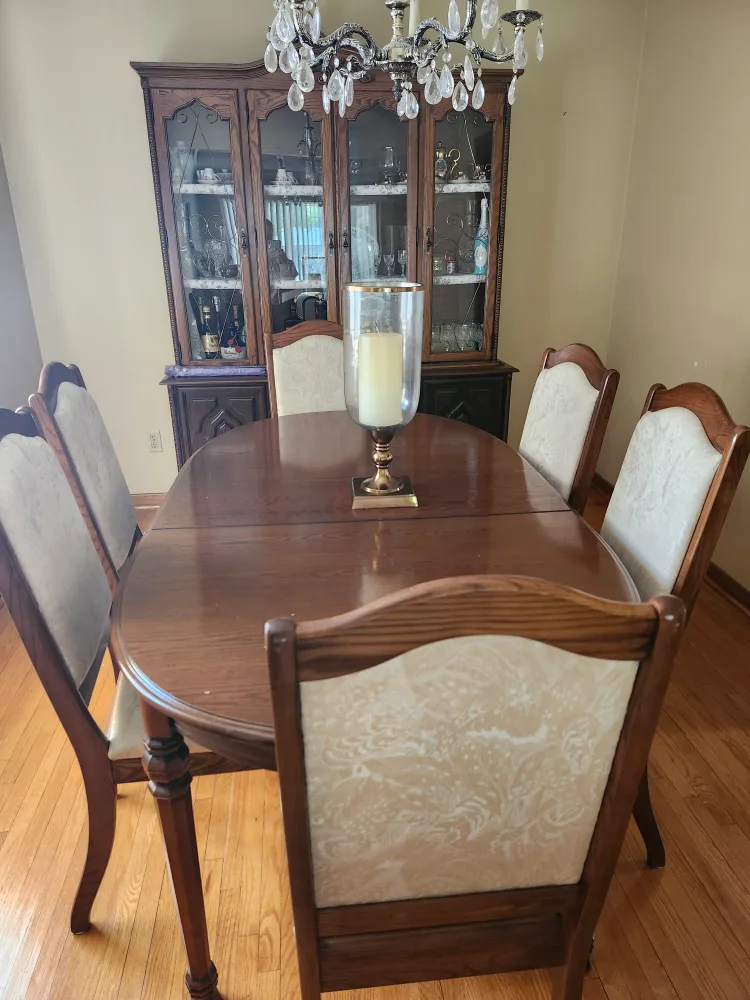 Dining Table with 6 Chairs thumbnail