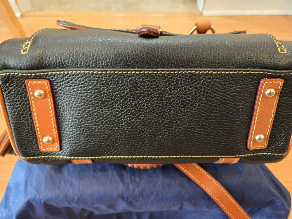 Dooney & Bourke Satchel Bag image indicator(4)