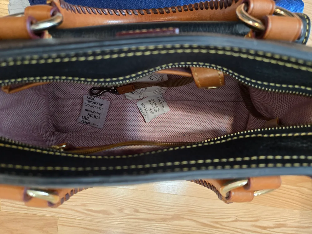 Dooney & Bourke Satchel Bag image indicator(5)