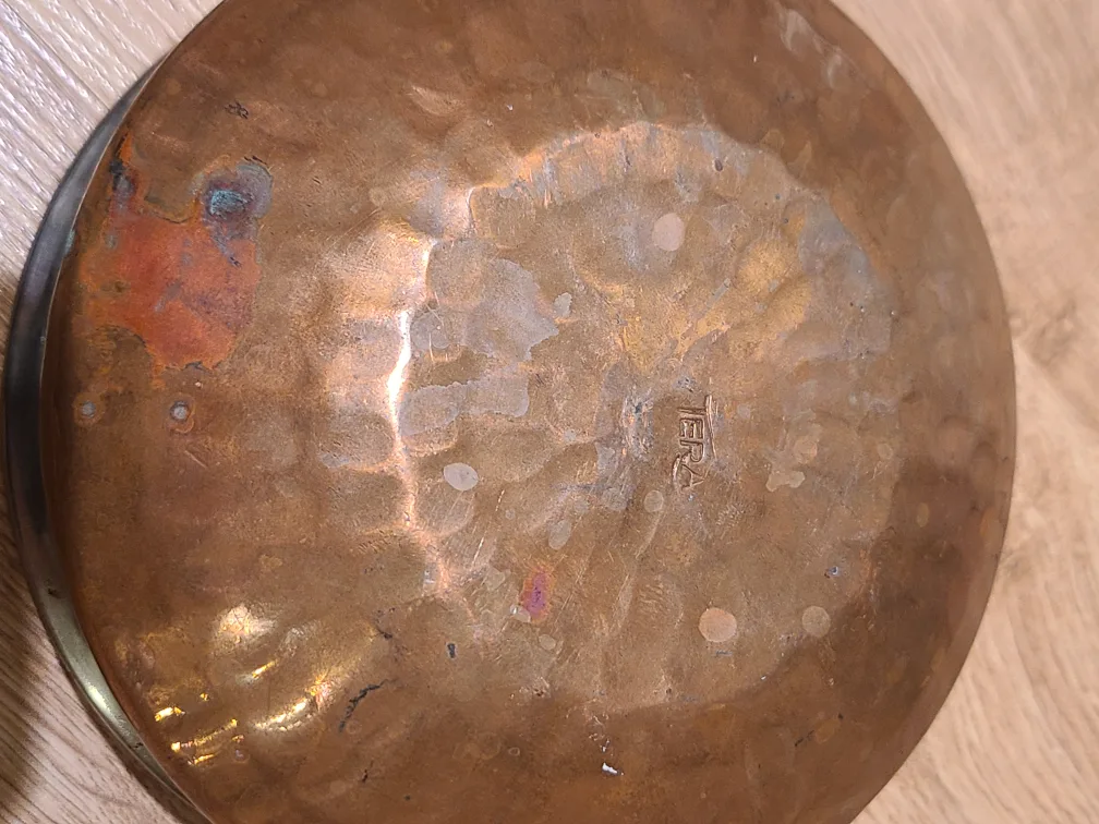 Tera Copper Clad Bowl with Lid image indicator(3)