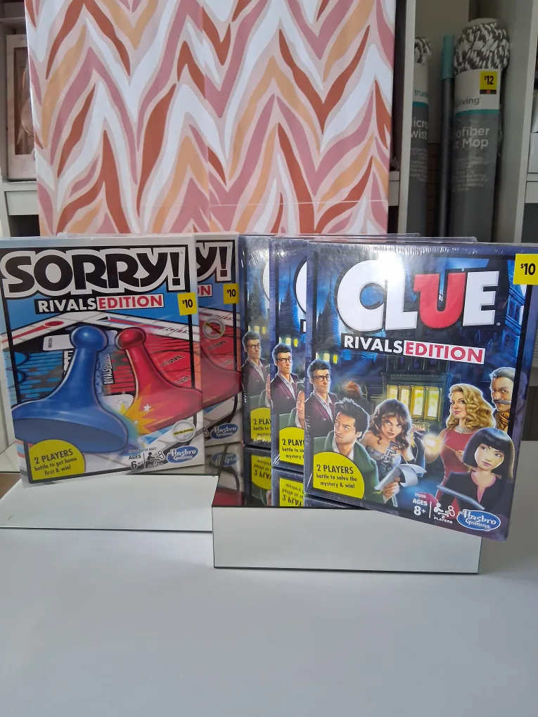 Clue & Sorry! Rivals Edition Board Games thumbnail