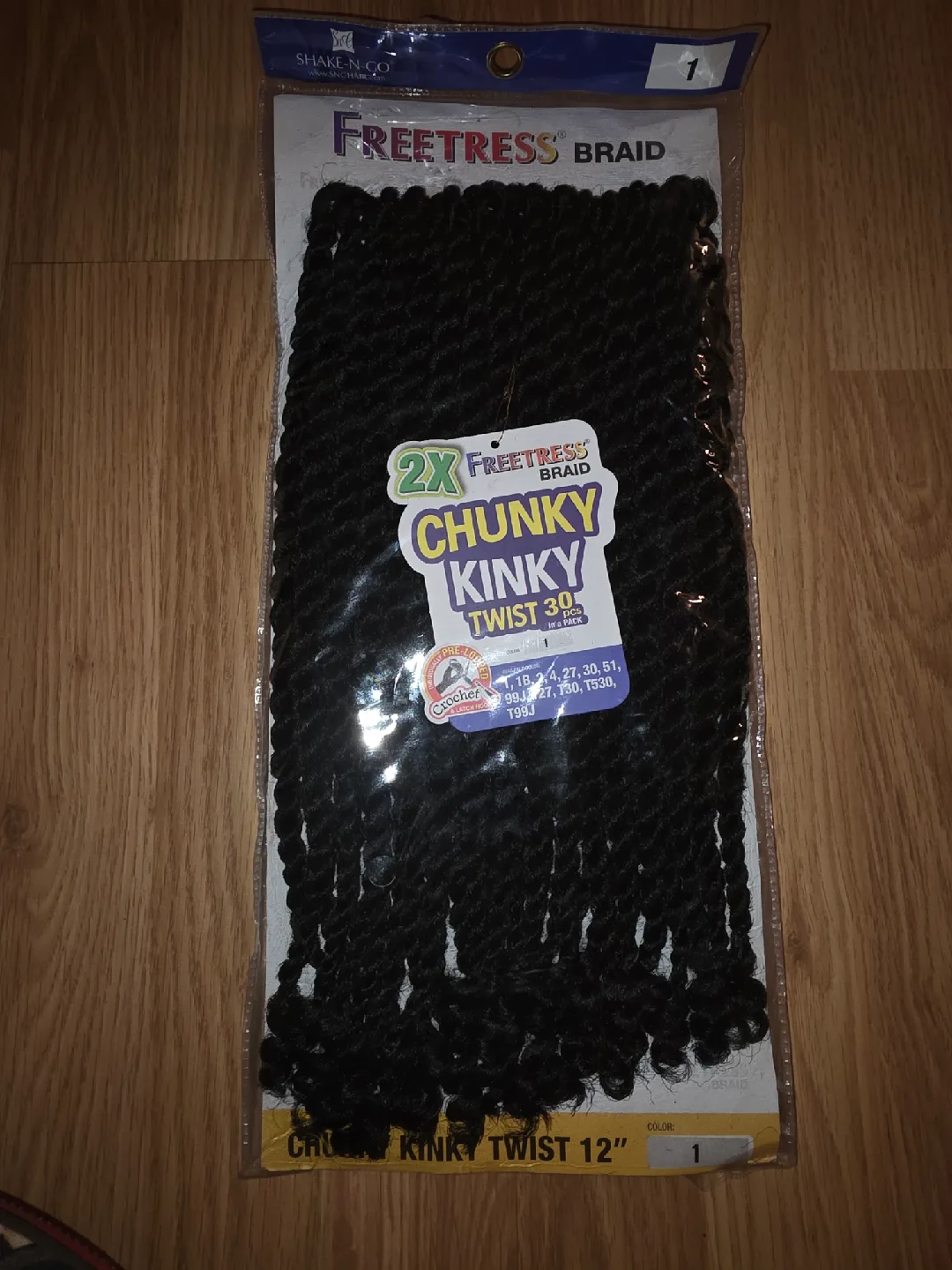 FreeTress 2X Chunky Kinky Twist 30 Hair Braid thumbnail