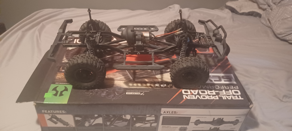 SCX10 Dingo builders kit - photo 2