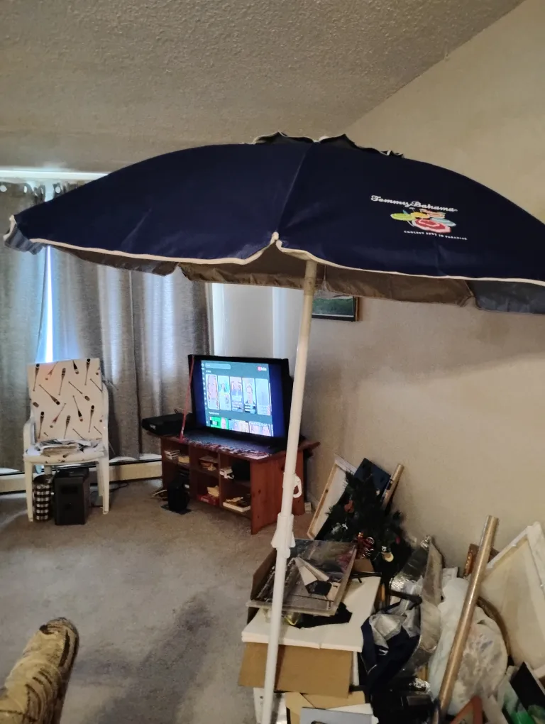 Tommy Bahama Beach Umbrella thumbnail