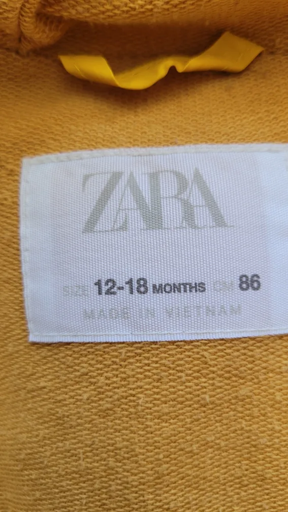 Zara Baby Yellow Puffer Vest - 12-18 Months image indicator(3)