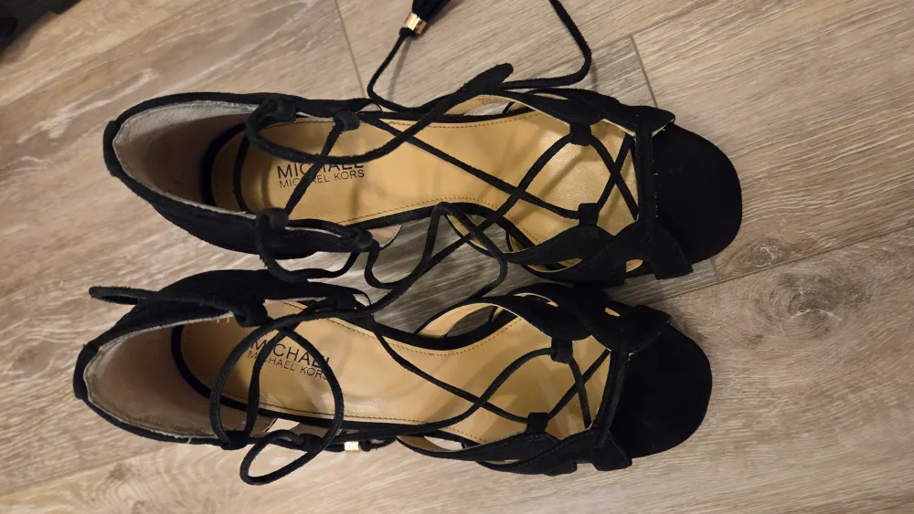 6.5M Michael Kors Black Lace-Up Heels thumbnail