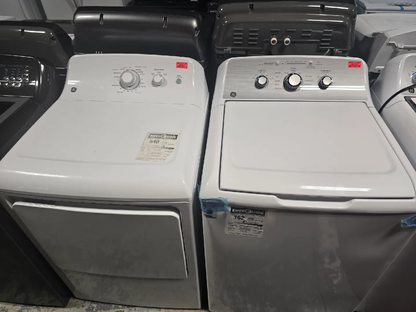 GE Washer and Dryer Set thumbnail