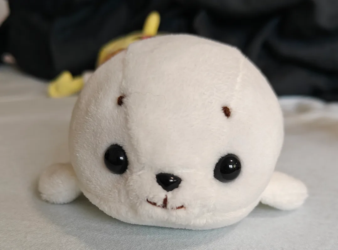 Kawaii Plush Toy Bundle with Pink Box Included 💖🧡 image indicator(8)