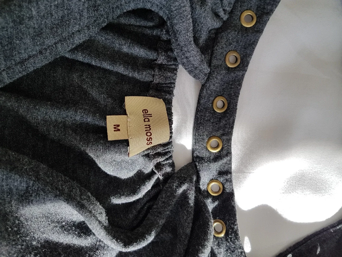 Ella Moss Gray Long Sleeve Top - Size M image indicator(2)