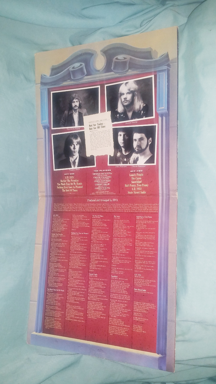 Styx Paradise Theater Gatefold Laser Etched VG+ Vinyl - photo 3