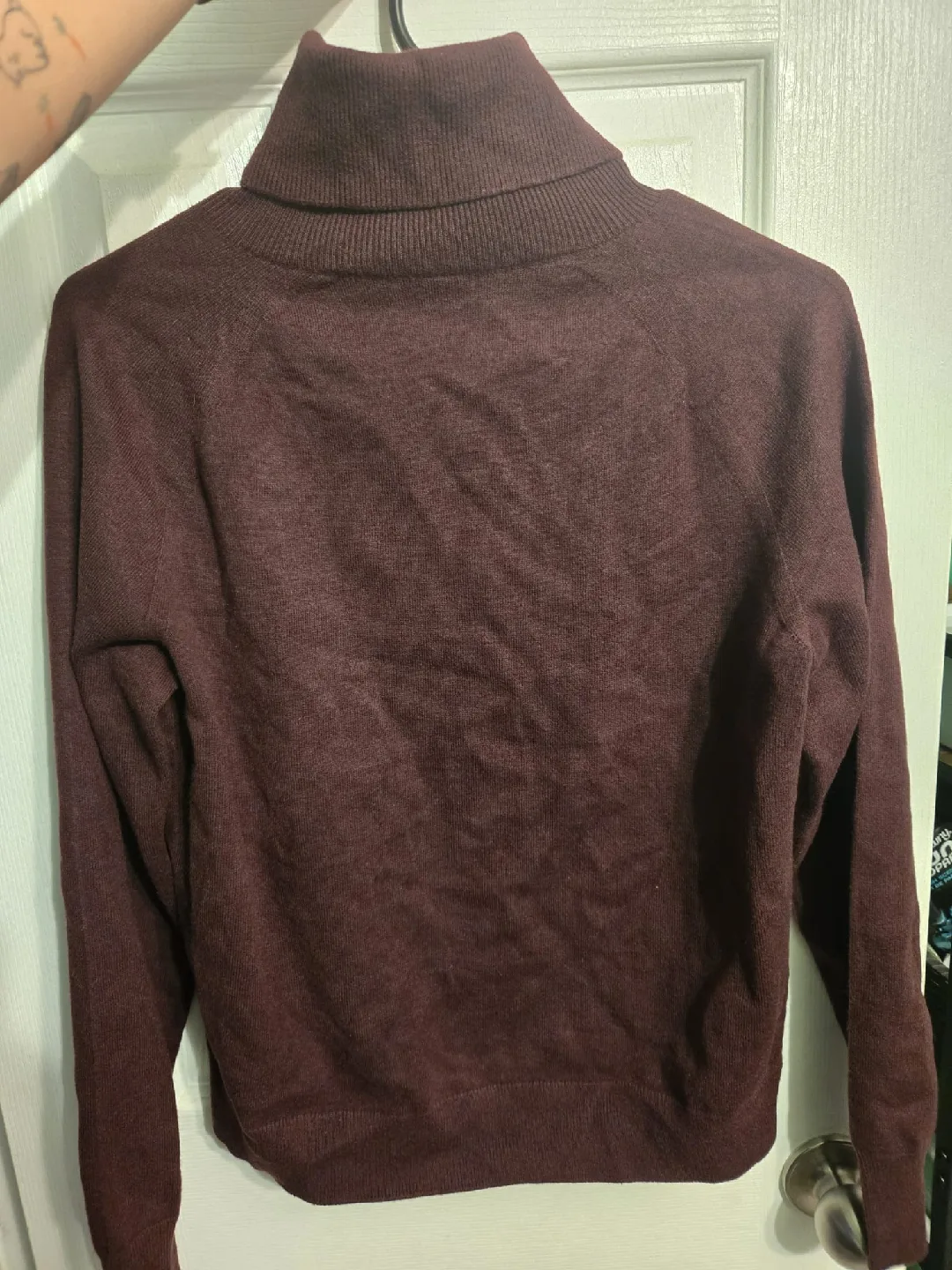Uniqlo sweater, women's size S image indicator(2)
