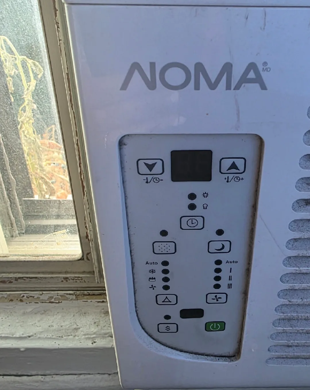 URGENT* NOMA Window Air Conditioner(Moving Sale) image indicator(5)