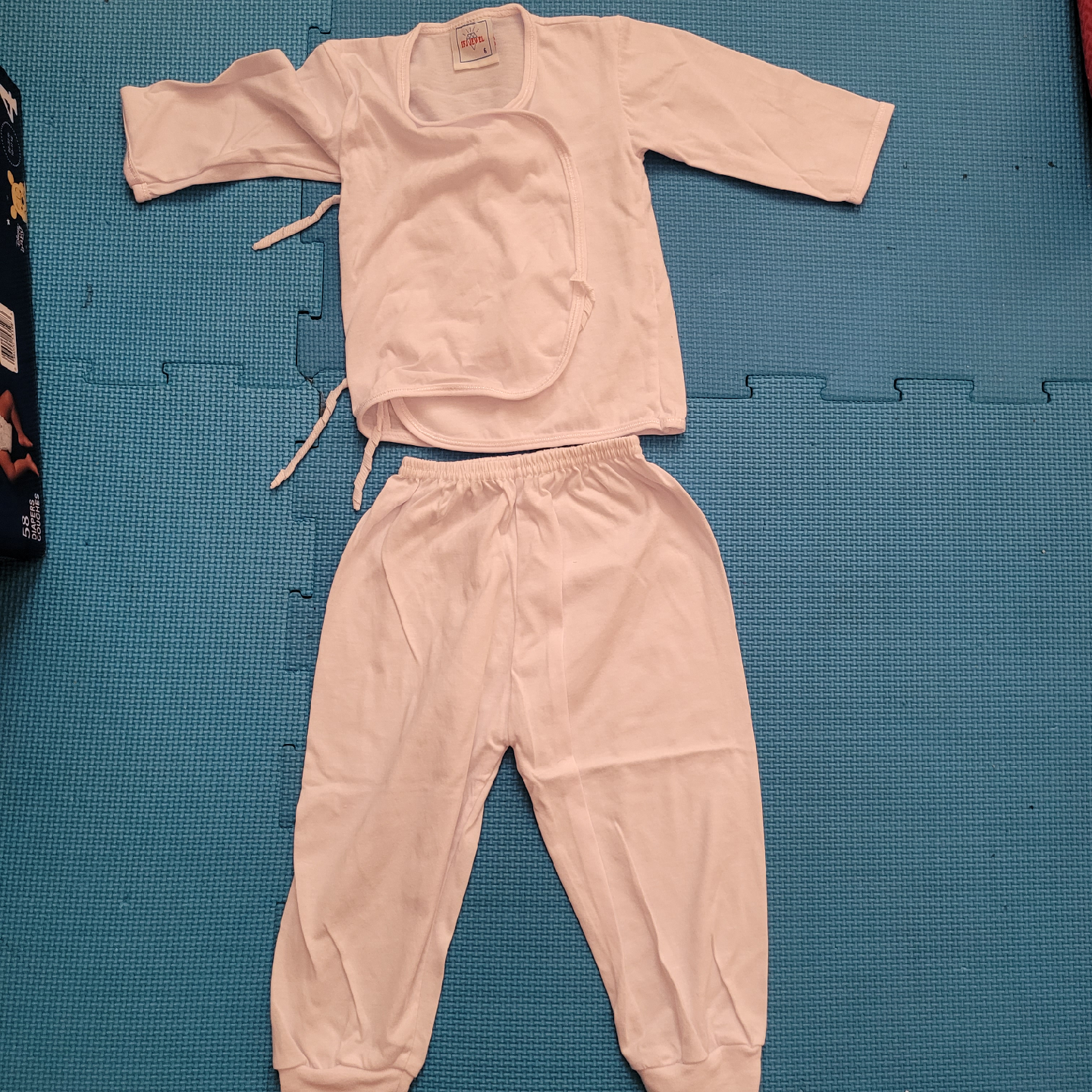 Baby Clothes Set, Size 6 5sets for $8 - photo 3