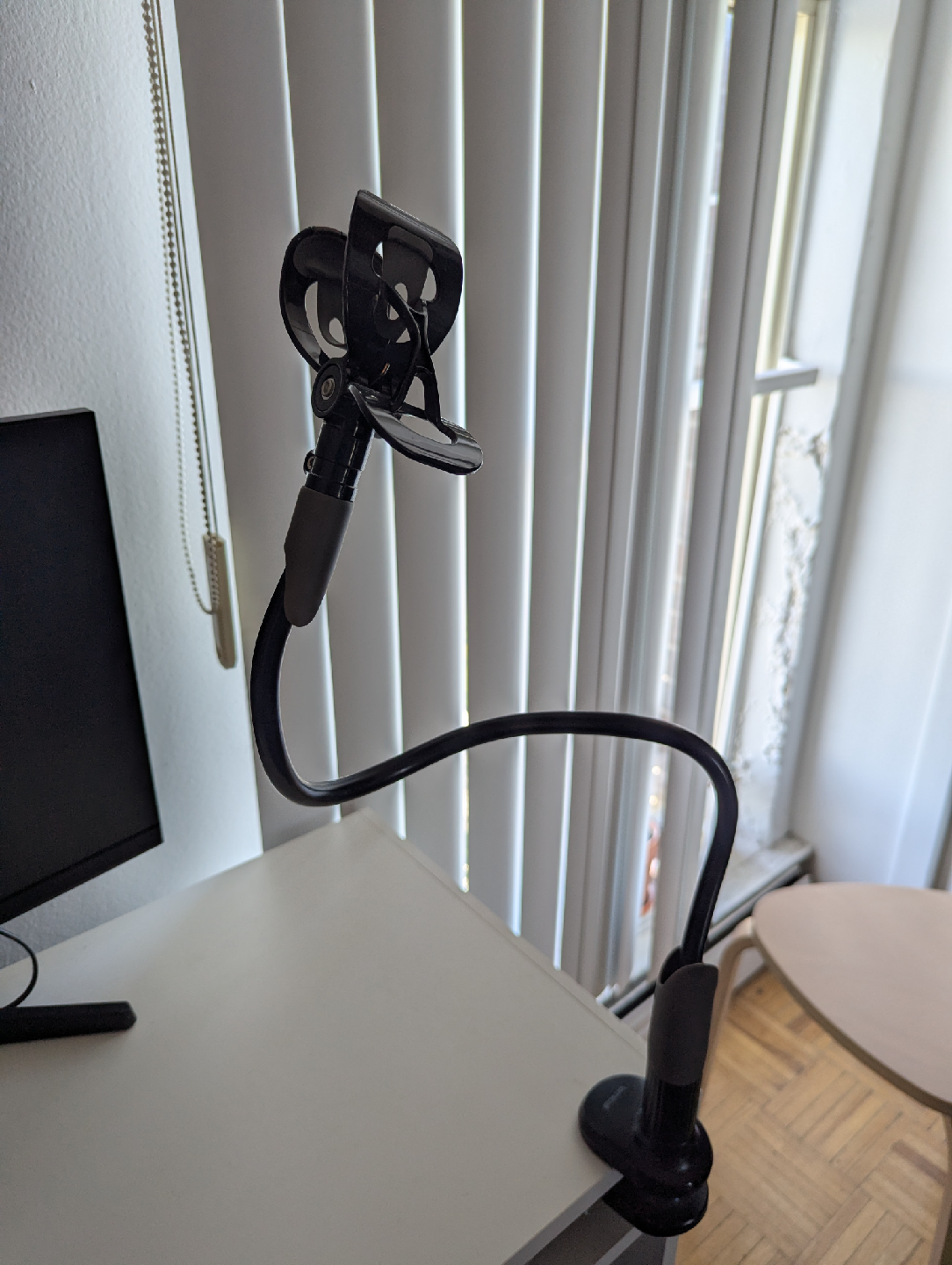 Lamicall Cell Phone Holder Gooseneck Mount - Black 🥕 - photo 2