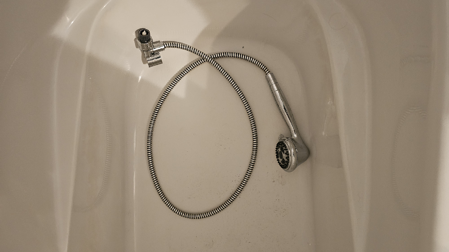 Bathroom Fixture Set - Chrome Finish - photo 5