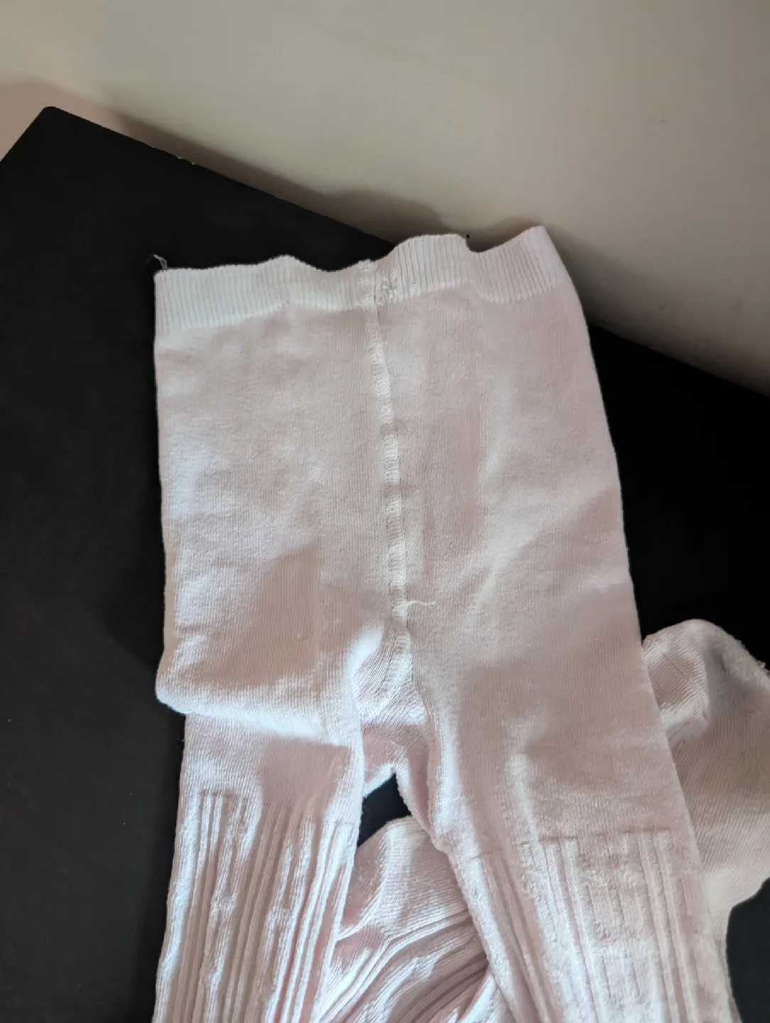 Girls Pink Tights for 5 -8 year old 🥕 thumbnail