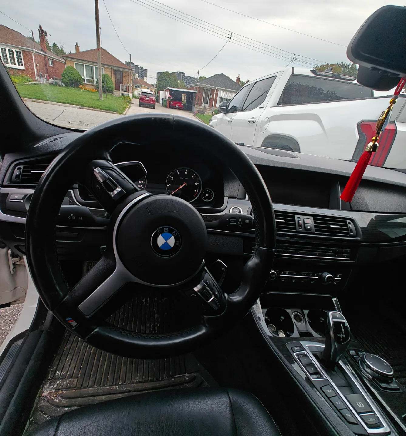 2016 BMW 5 Series  AWD Automatic 528i xDrive image indicator(7)