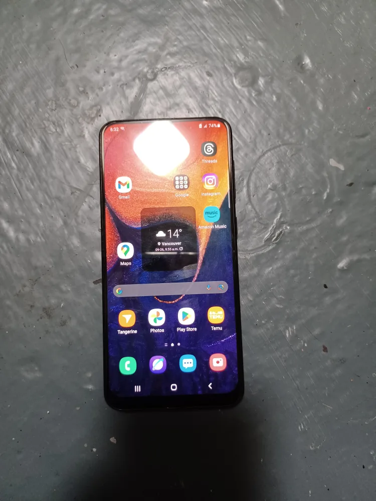 Samsung Galaxy A50 thumbnail