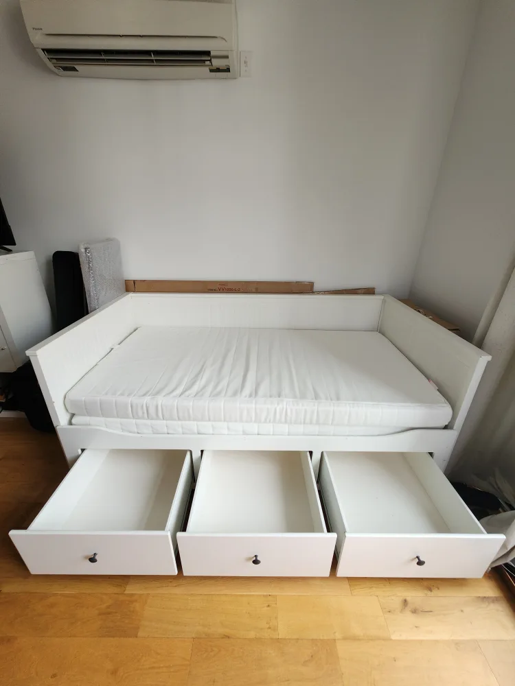 ASAP! Ikea Hemnes Daybed with 2 Åsvang medium firm mattresses image indicator(4)