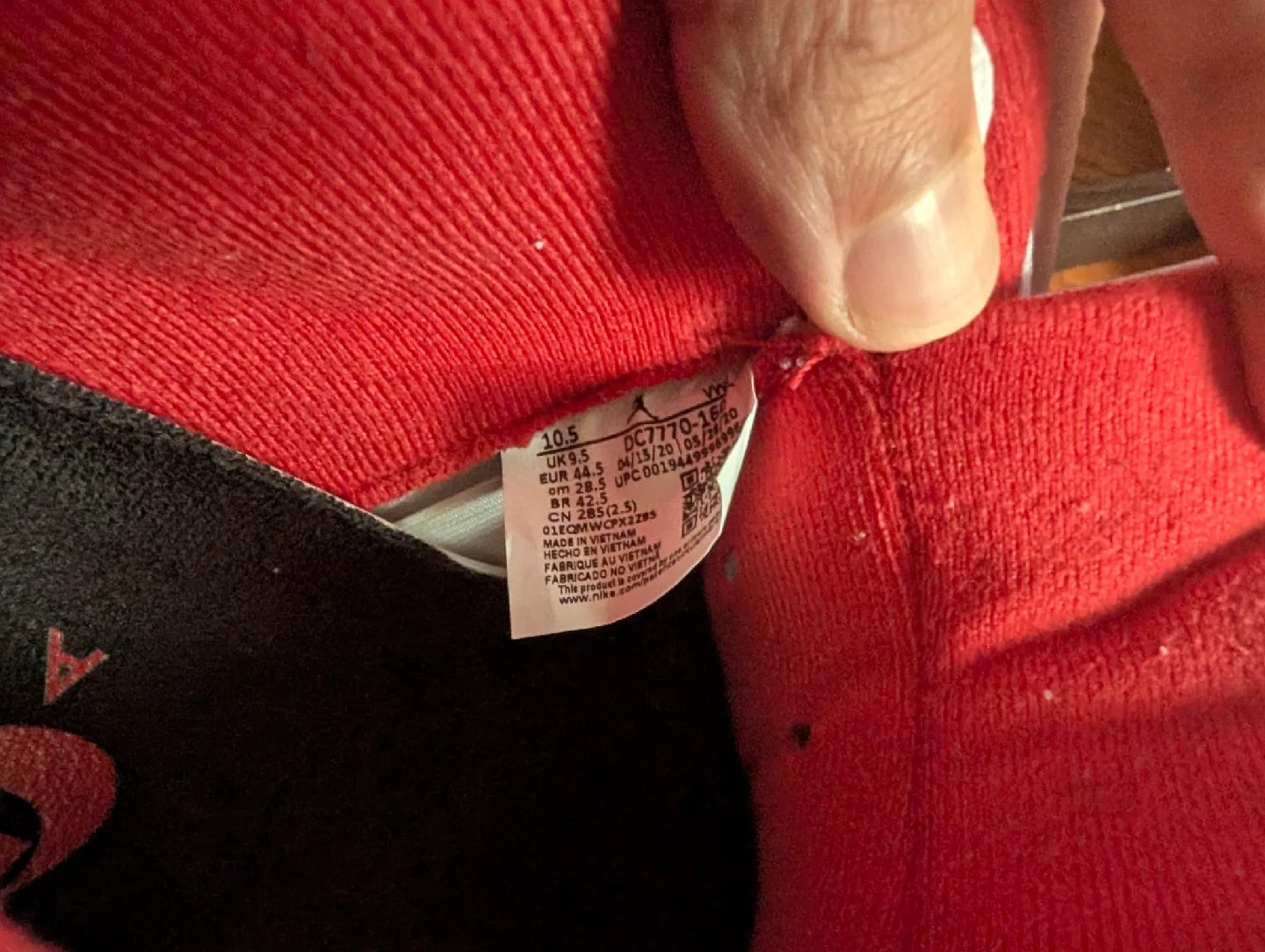 Nike Air Jordan 4 Retro White/Fire Red Size.10.5 image indicator(7)