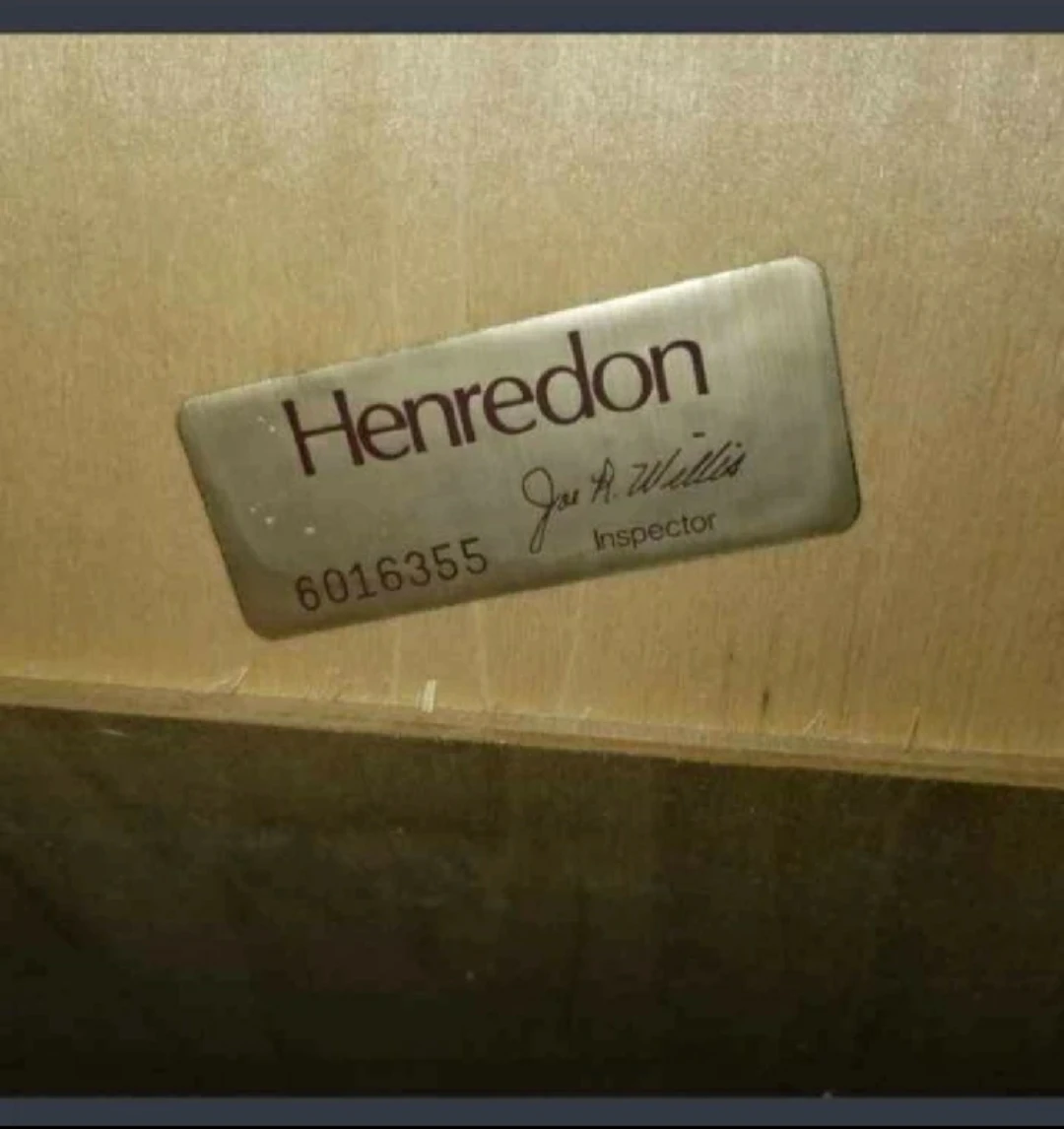 HENREDON COFFEE TABLE - photo 2