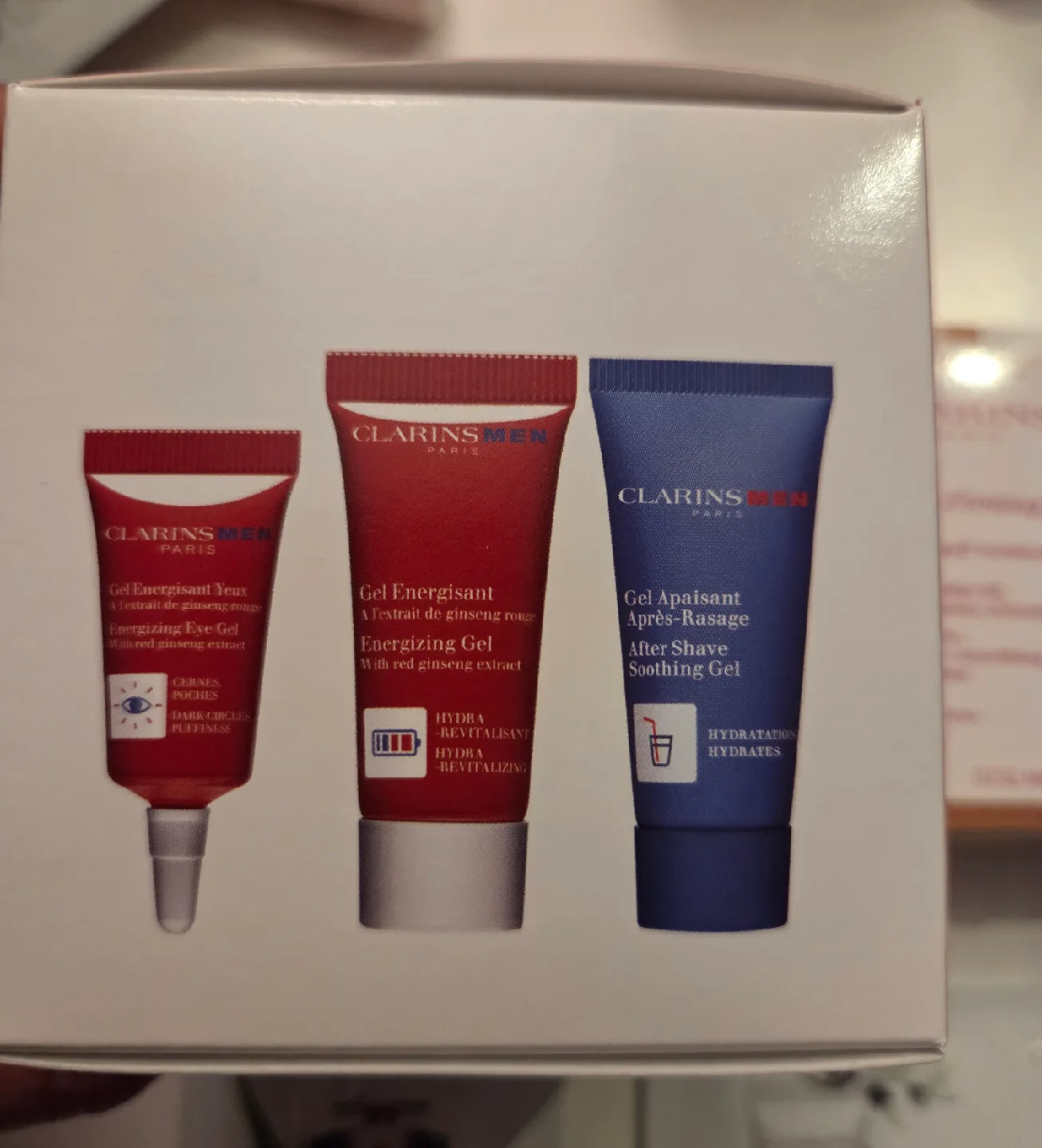 Clarins sample set image indicator(2)