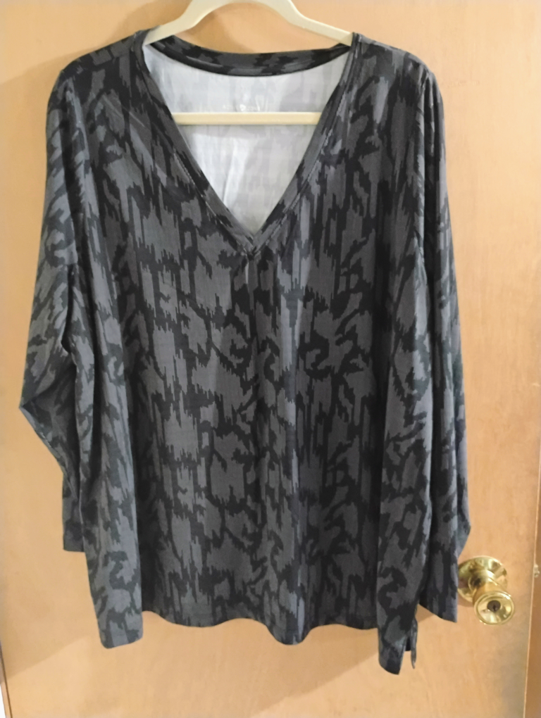 lot of women's 2X clothing - photo 5