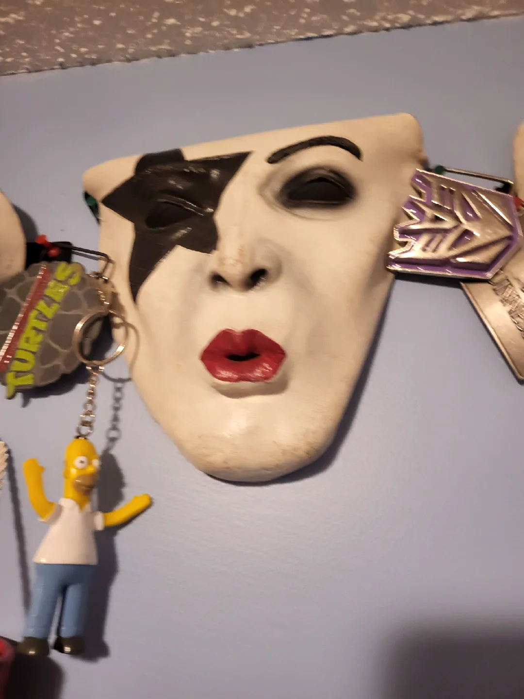 KISS Mask thumbnail