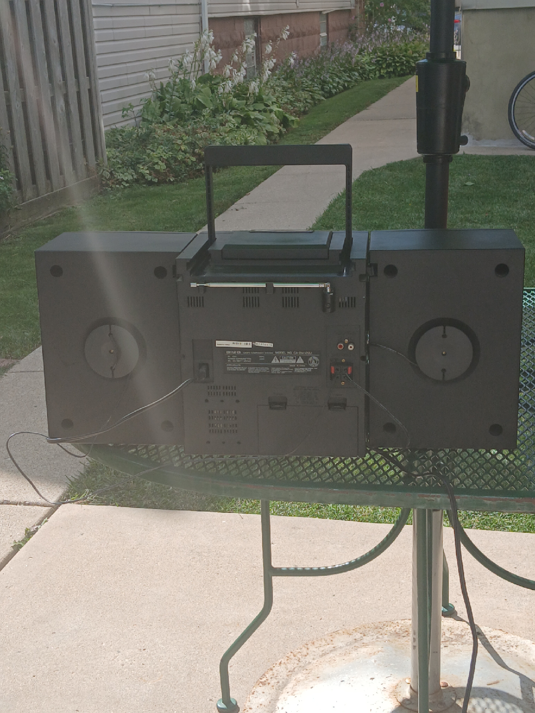 Aiwa CA-DW470  Radio Cassette Recorder/CD Player - photo 2