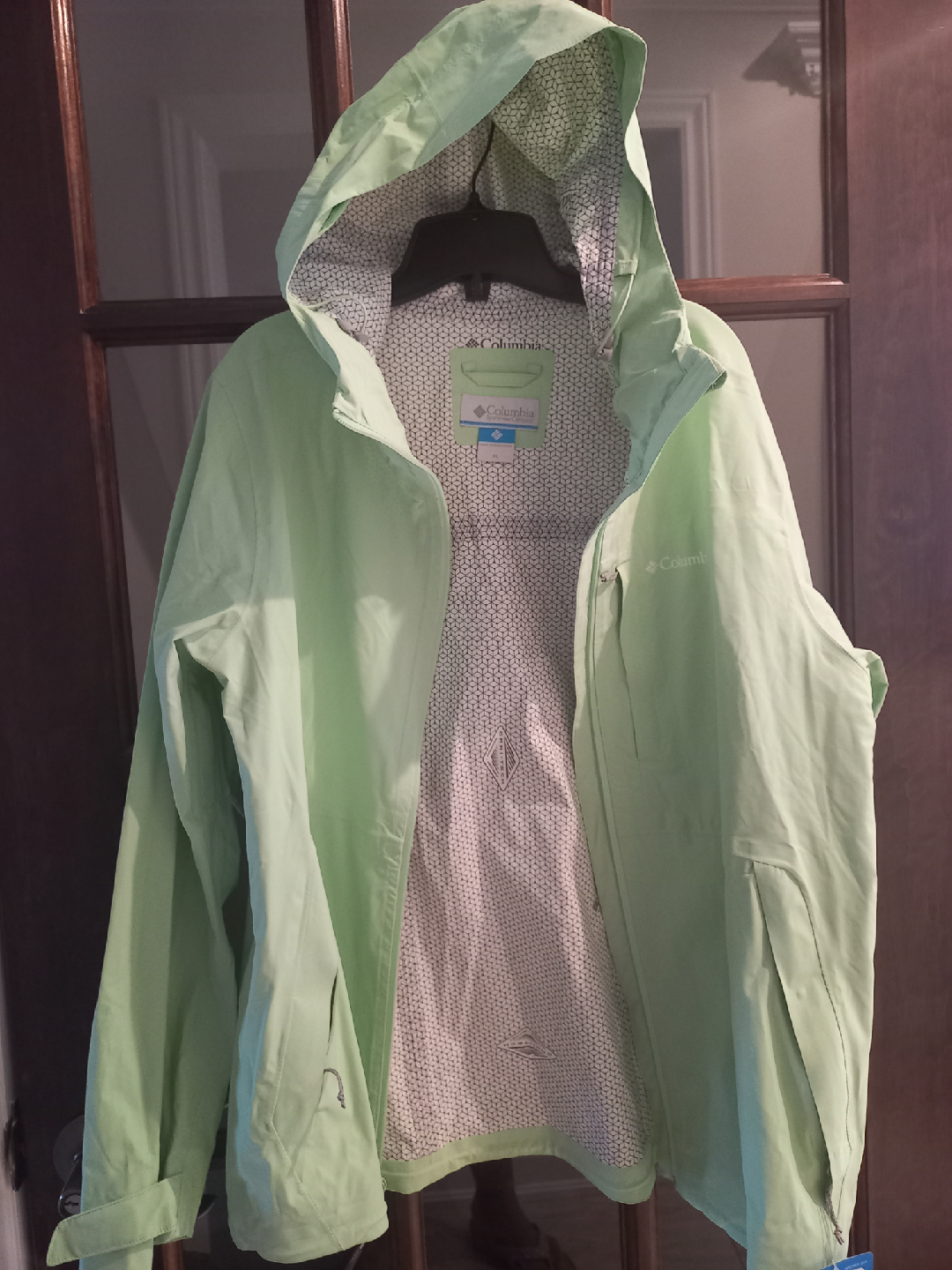 women's Columbia XL Waterproof Rain Jacket - Light Green