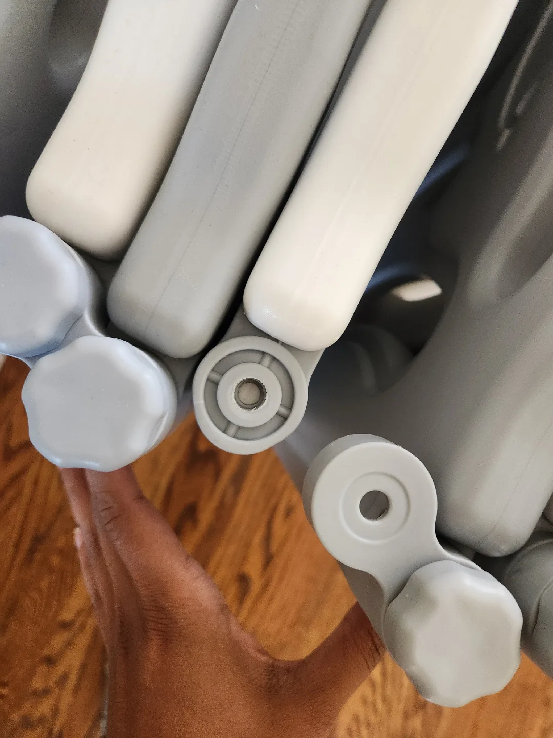 Gupamiga Baby Playpen - Grey & White image indicator(4)