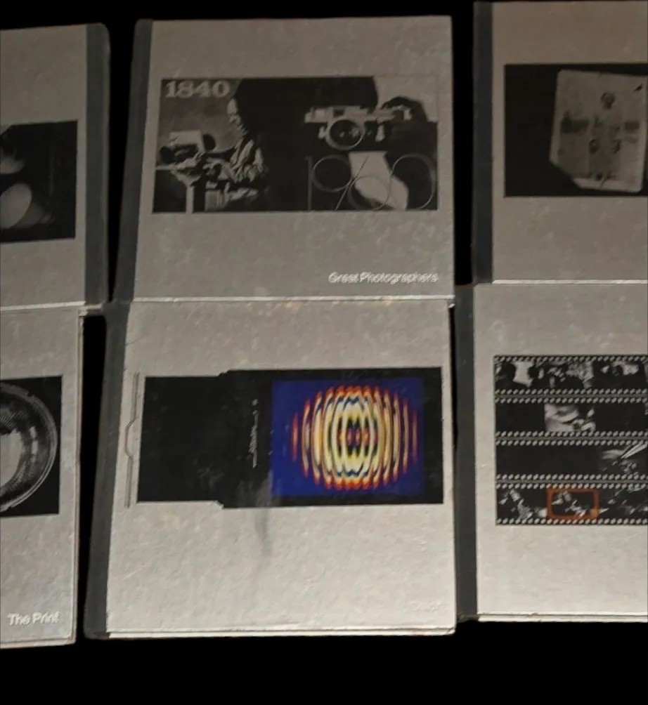 Life Library of Photography books set image indicator(5)