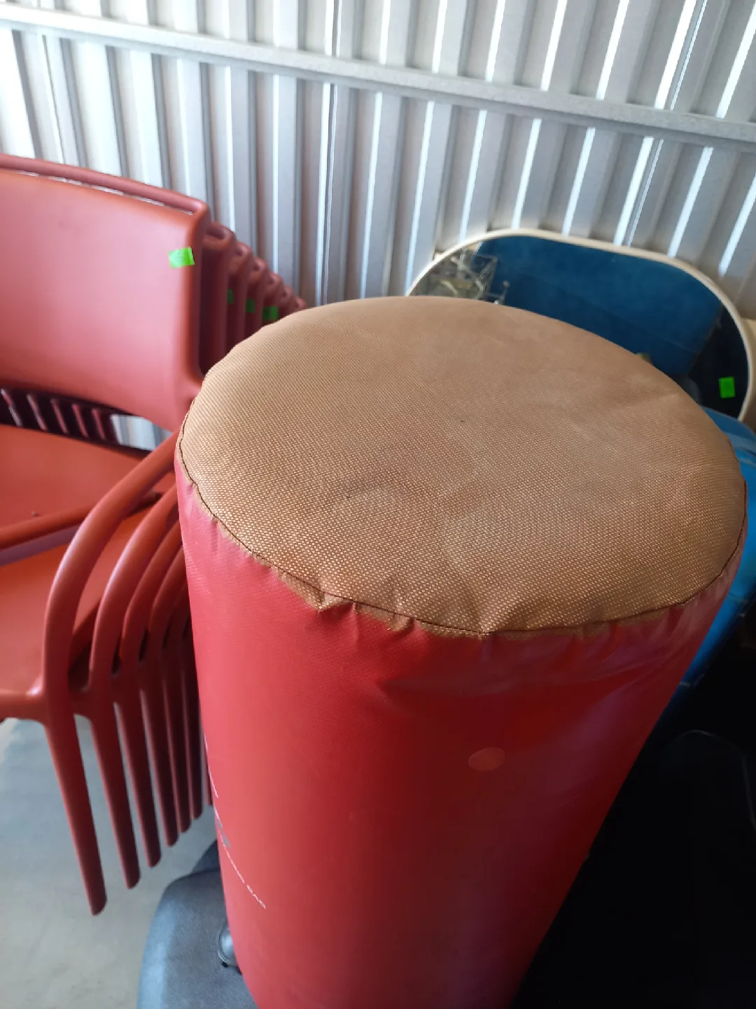 FREE:  Kids Punching / Training Bag image indicator(3)