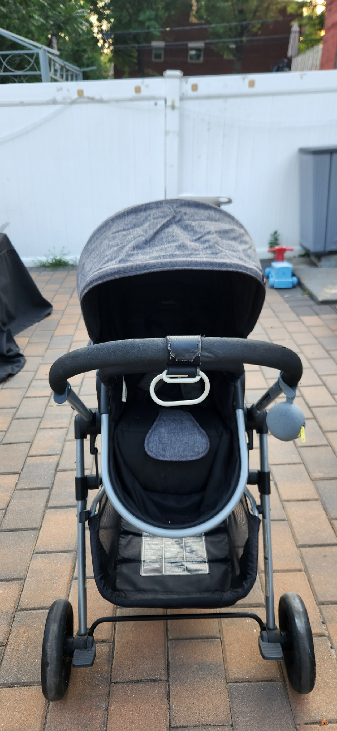 Evenflo Stroller - Great Condition! - photo 2