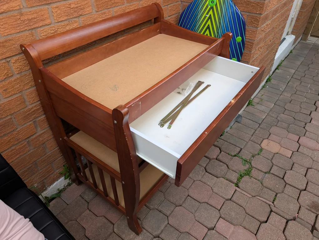 Wooden Changing Table thumbnail