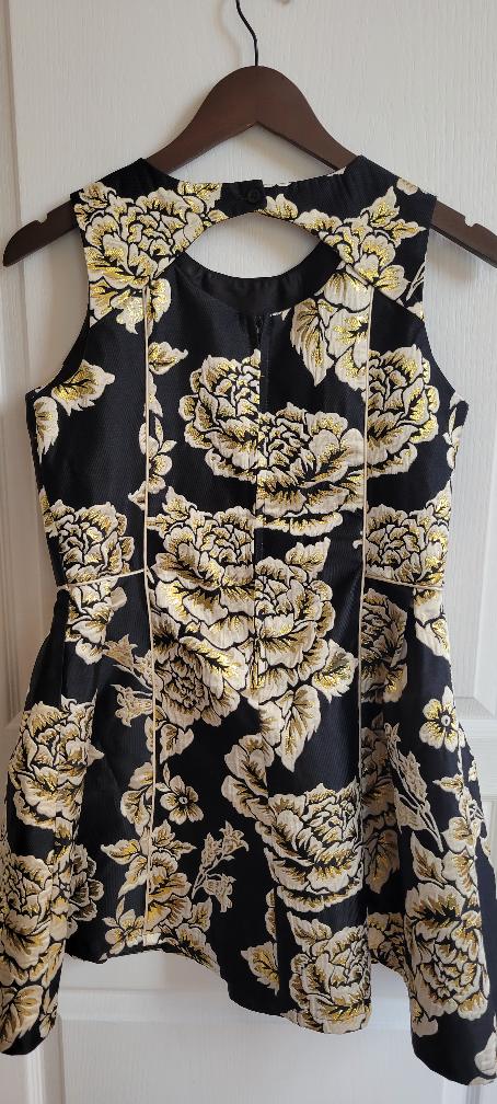Place Black & Gold Floral Dress - Size 16 - photo 5